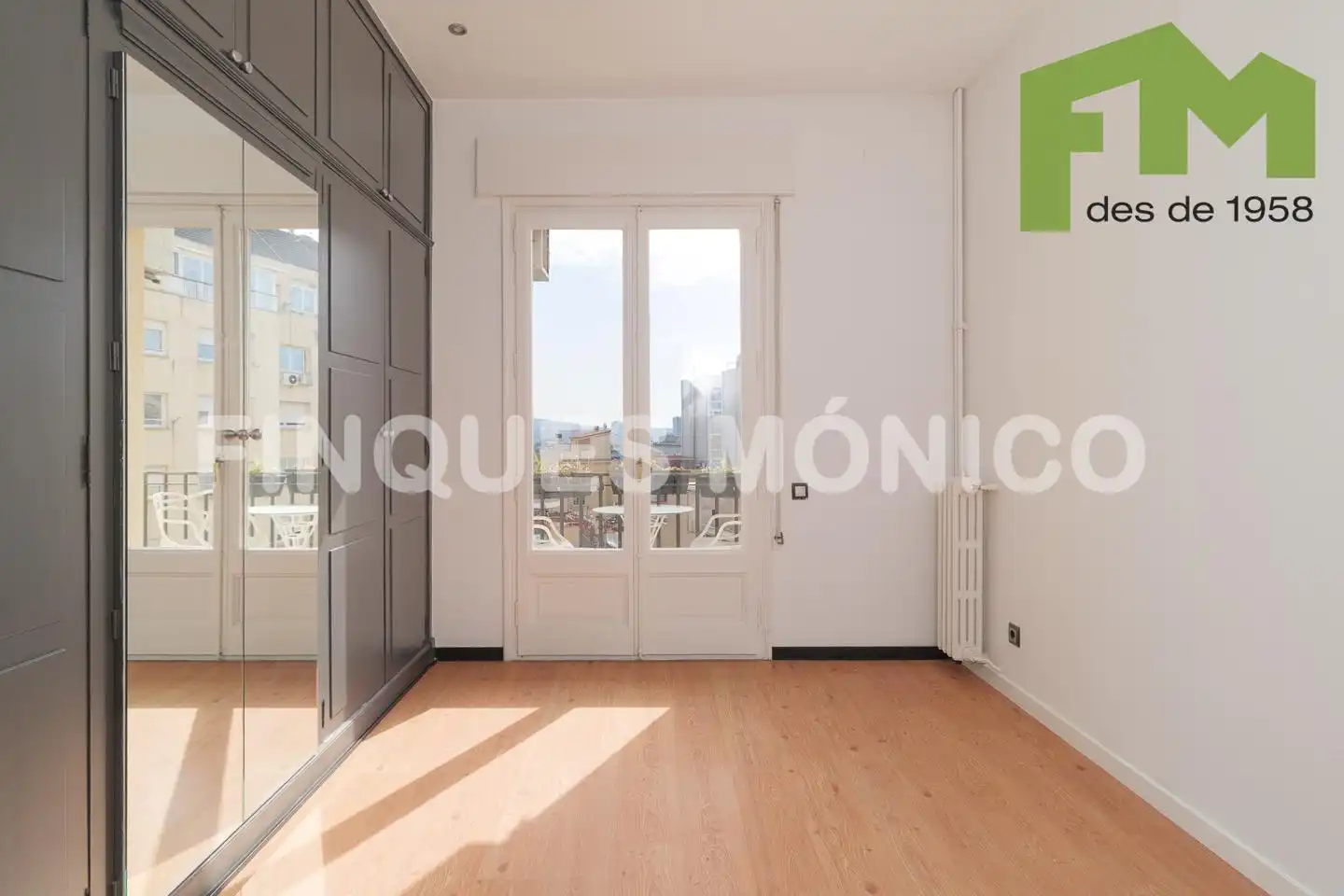 Dormitori de Pis en venda en Barcelona amb Aire condicionat, Calefacció i Balcó