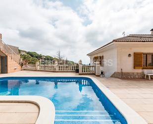 Swimming pool of House or chalet for sale in Arenys de Munt  with Air Conditioner and Heating