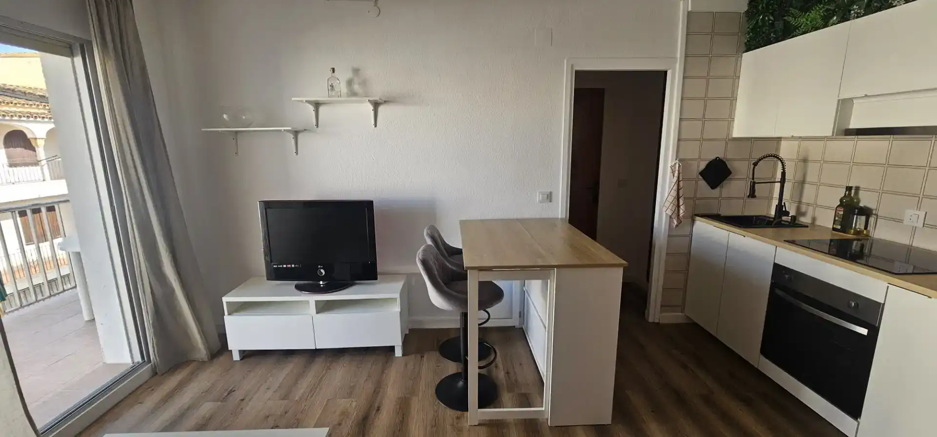 Sala de estar de Piso en venta en Empuriabrava con Balcón