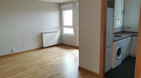 Foto 2 de Piso en venta en Camino Caritat, Griseras - Gardachales, Tudela
