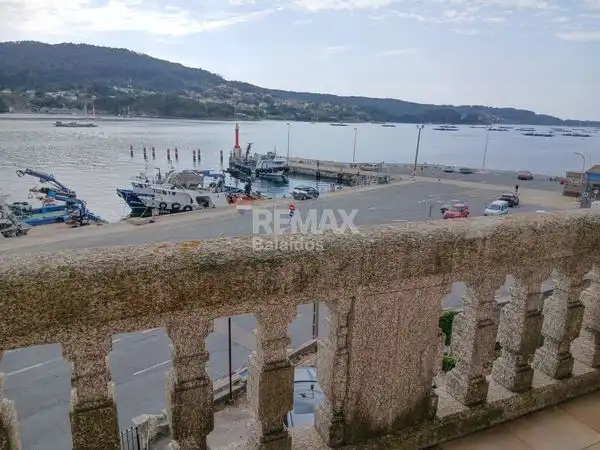 Flat for sale in Cangas , Pontevedra