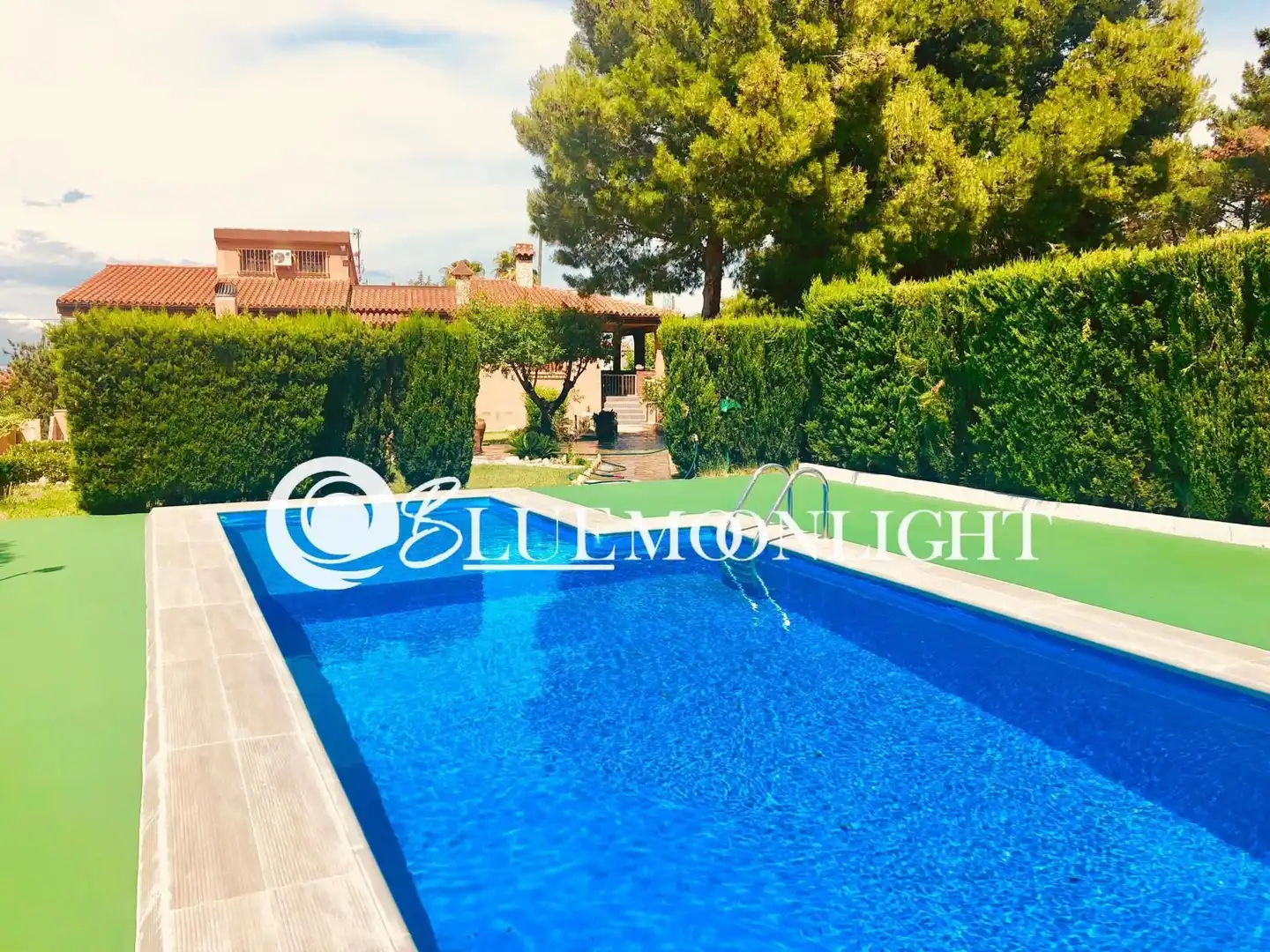 Villa avec piscine à vendre à Roquetes