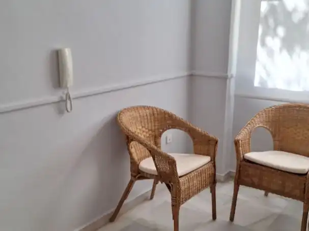 Schlafzimmer von Büro zur Miete in El Puerto de Santa María mit Klimaanlage, Heizung und Möbliert