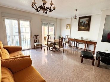 Appartamento con balcone in vendita a Almoradí