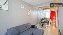Flat to rent in El Turó de la Peira, imagen 2