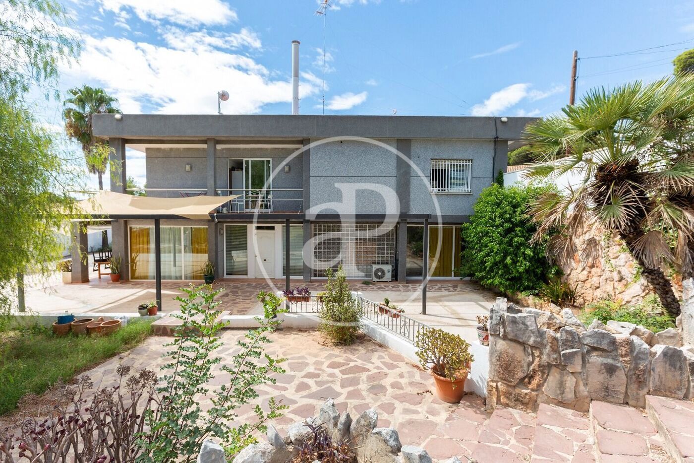 Exterior view of House or chalet for sale in Godelleta  with Air Conditioner, Heating and Private garden