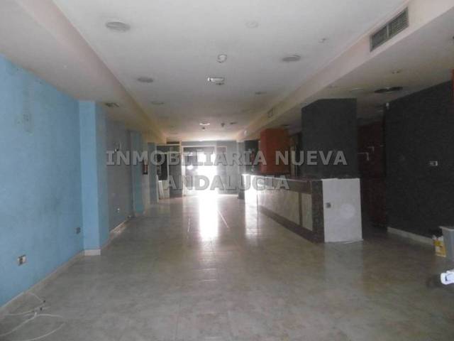 Local comercial en Alquiler en San Luis