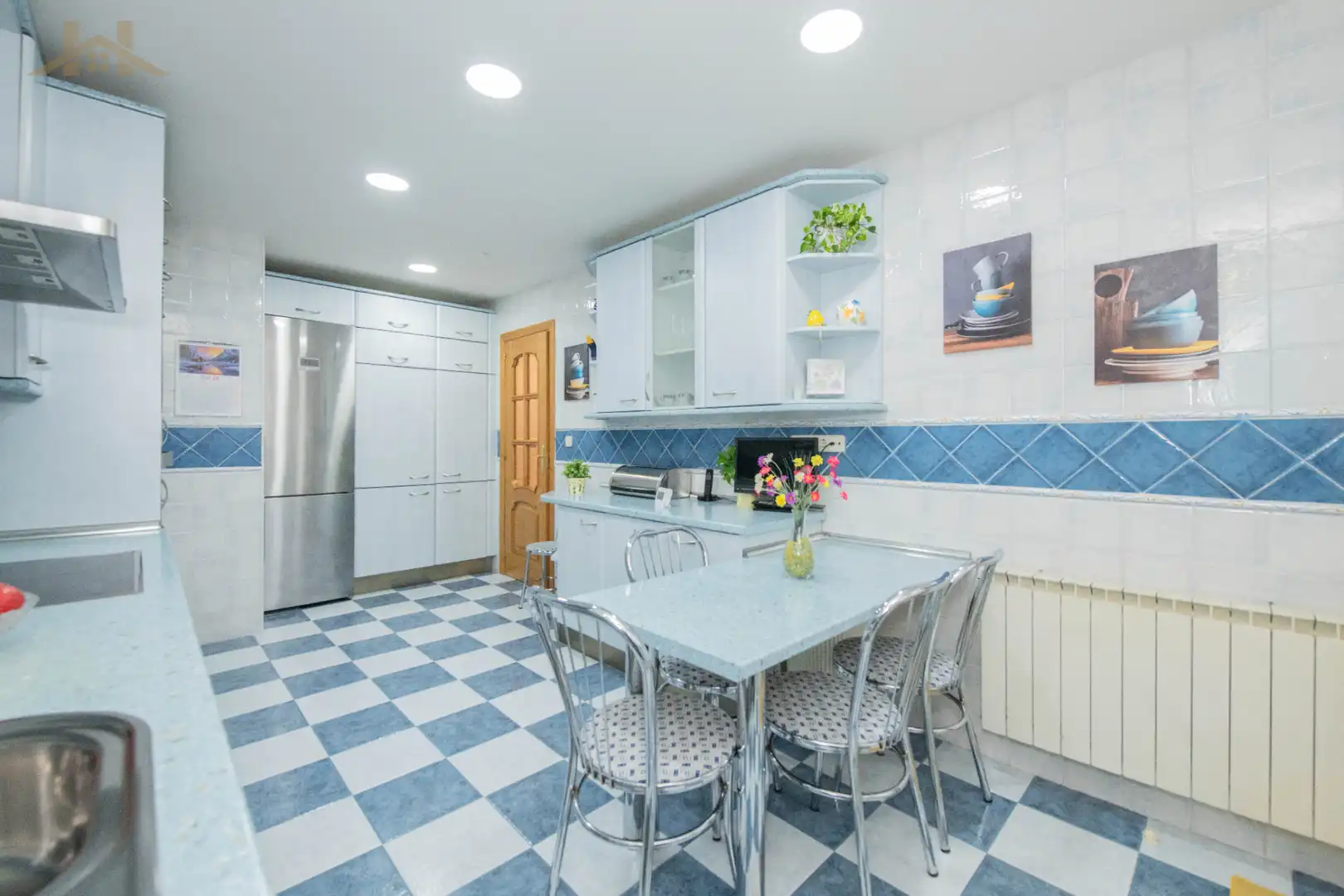 Cocina de Casa adosada en venta en Navalcarnero con Aire acondicionado, Calefacción y Jardín privado