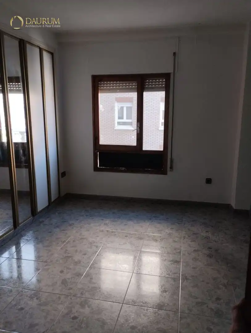 Schlafzimmer von Wohnung zum Verkauf in Móstoles mit Klimaanlage, Heizung und Terrasse