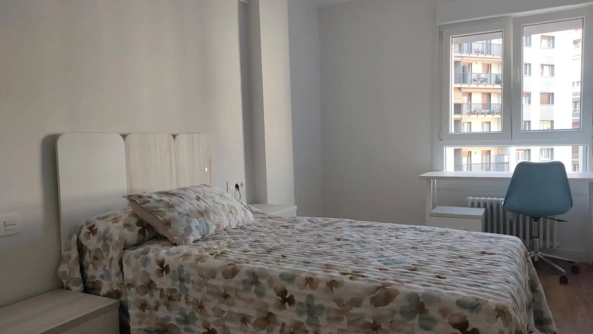Habitación de Piso de alquiler en Donostia - San Sebastián  con Calefacción, Terraza y Amueblado