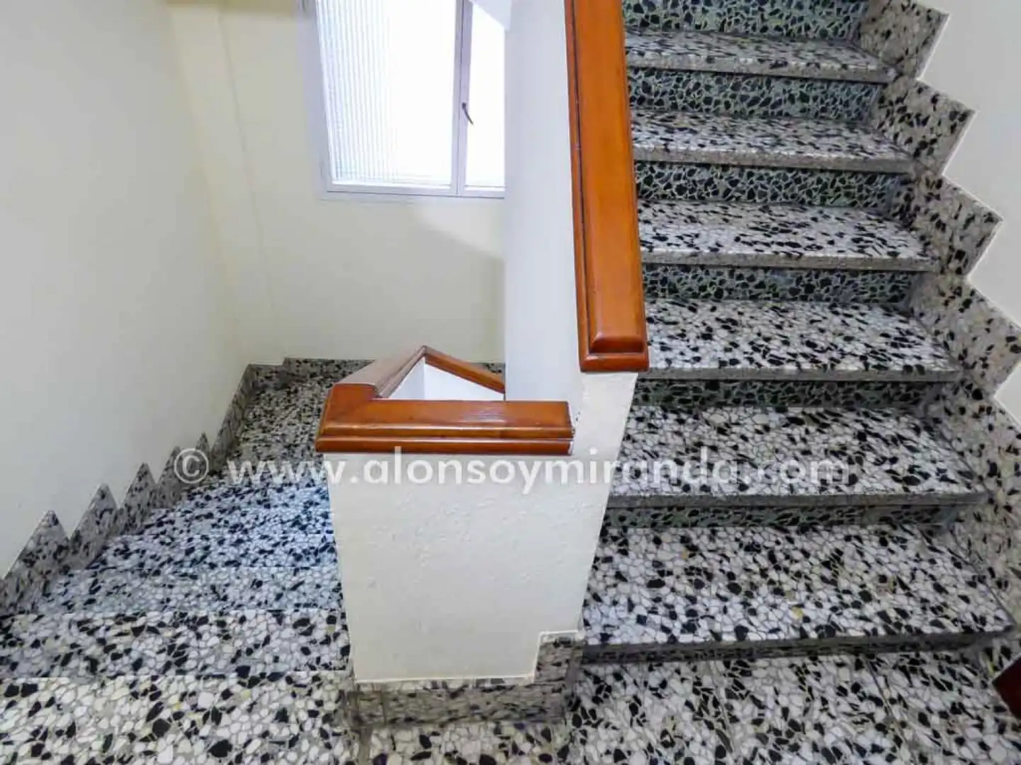 Wohnung zur Miete in Gijón  mit Heizung und Abstellraum