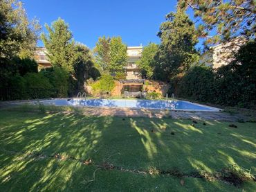 Chalet con piscina en venta en Avenida Can Marcet