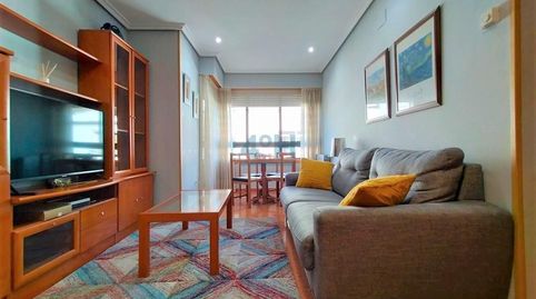 Foto 2 de Apartamento de alquiler en Universidad, Ourense Capital