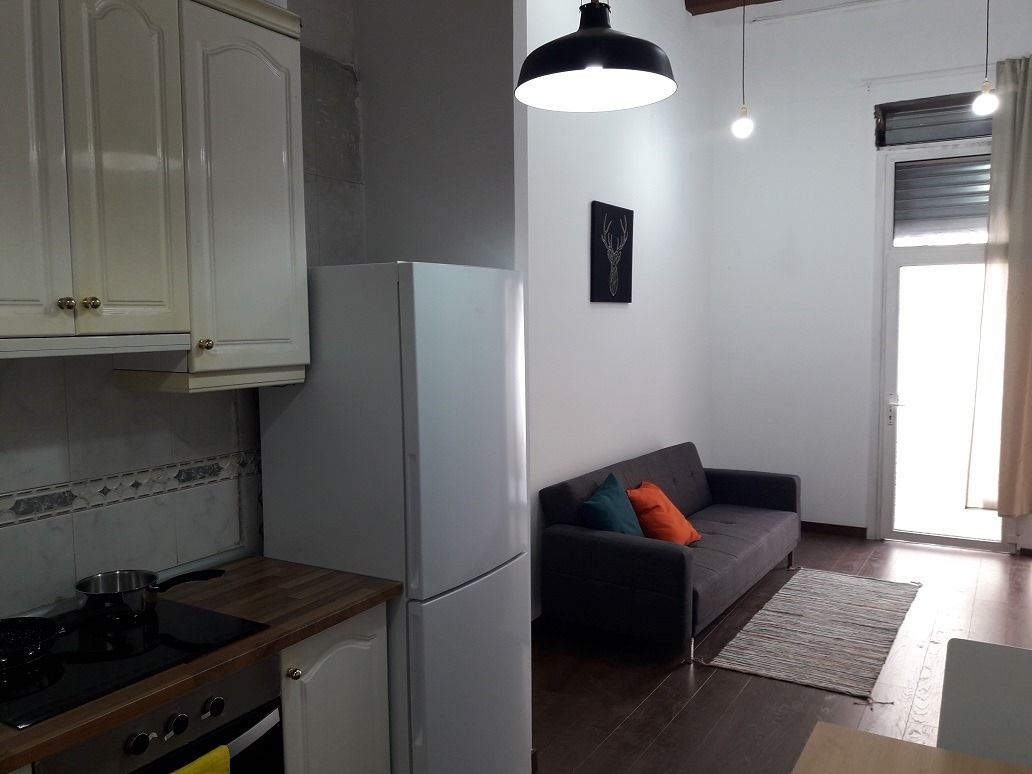 Kitchen of Planta baja for sale in L'Hospitalet de Llobregat  with Air Conditioner, Parquet flooring and Furnished