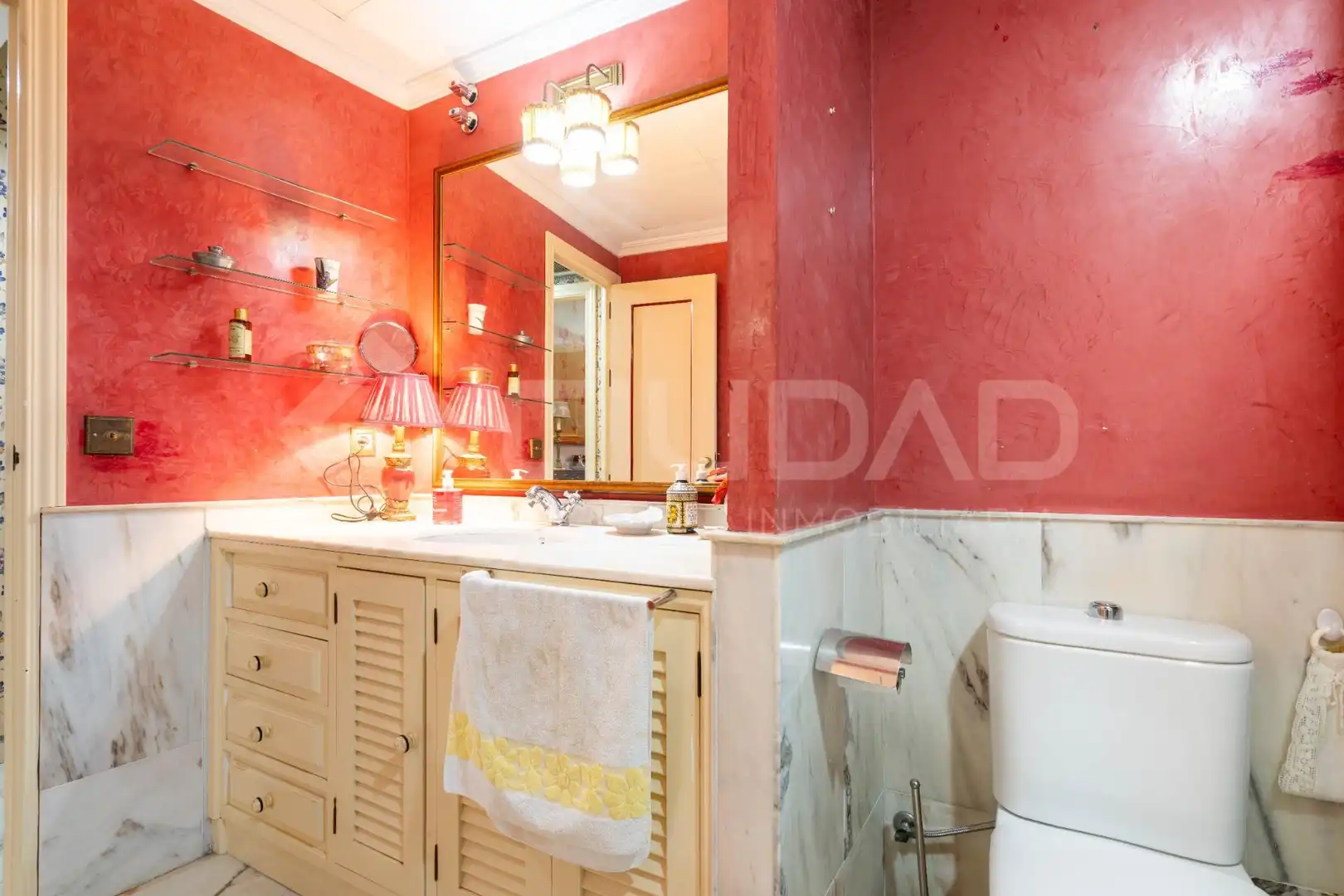 Baño de Piso en venta en Sevilla