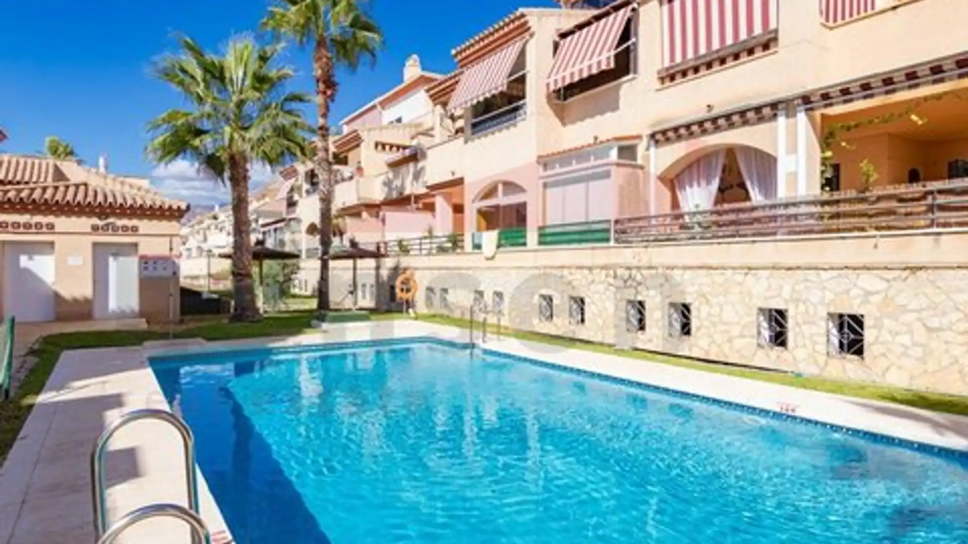Swimming pool of Flat for sale in Vélez-Málaga  with Swimming Pool