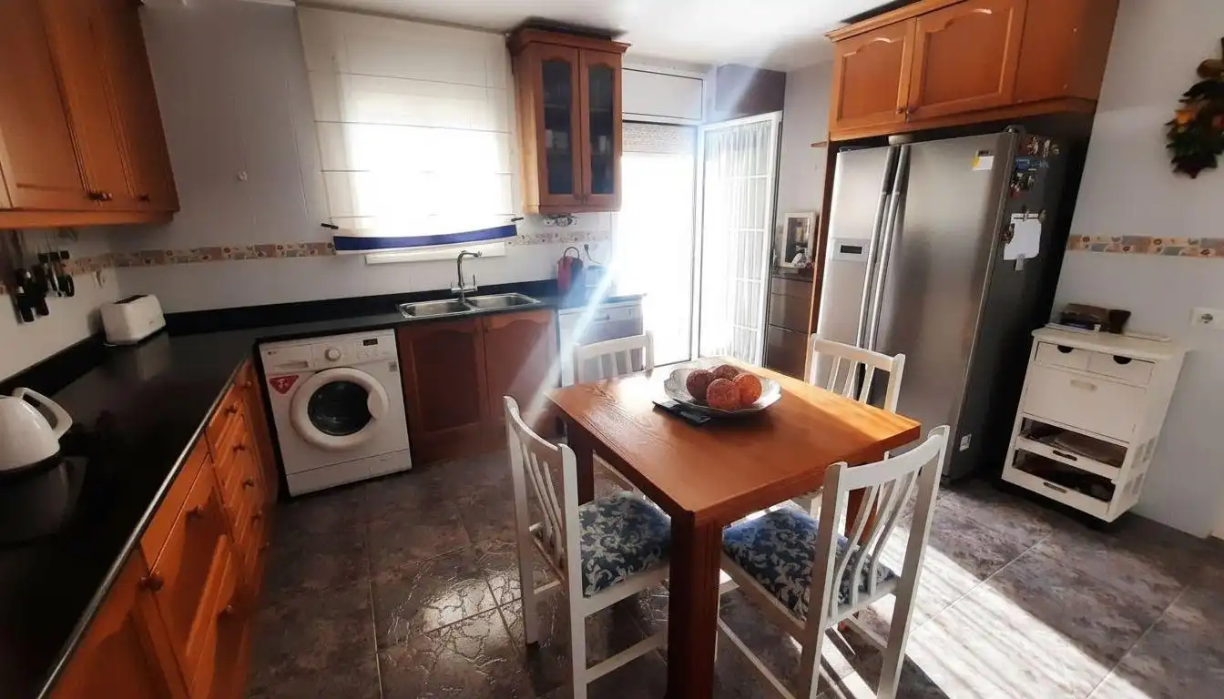 Flat with lift for sale in Centre, imagen 5
