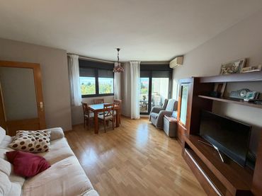 Flat with pool to rent in Calle de Alonso Zamora Vicente