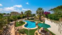 Piscina de Casa o xalet en venda en Benidorm amb Aire condicionat, Terrassa i Traster