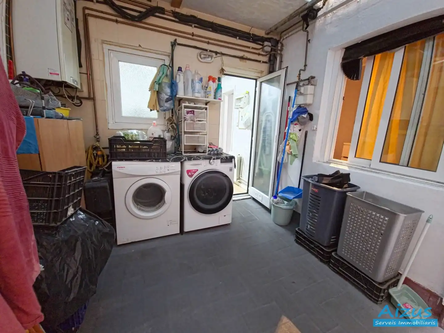 Wohnung zum Verkauf in Ripollet mit Heizung und Ofen