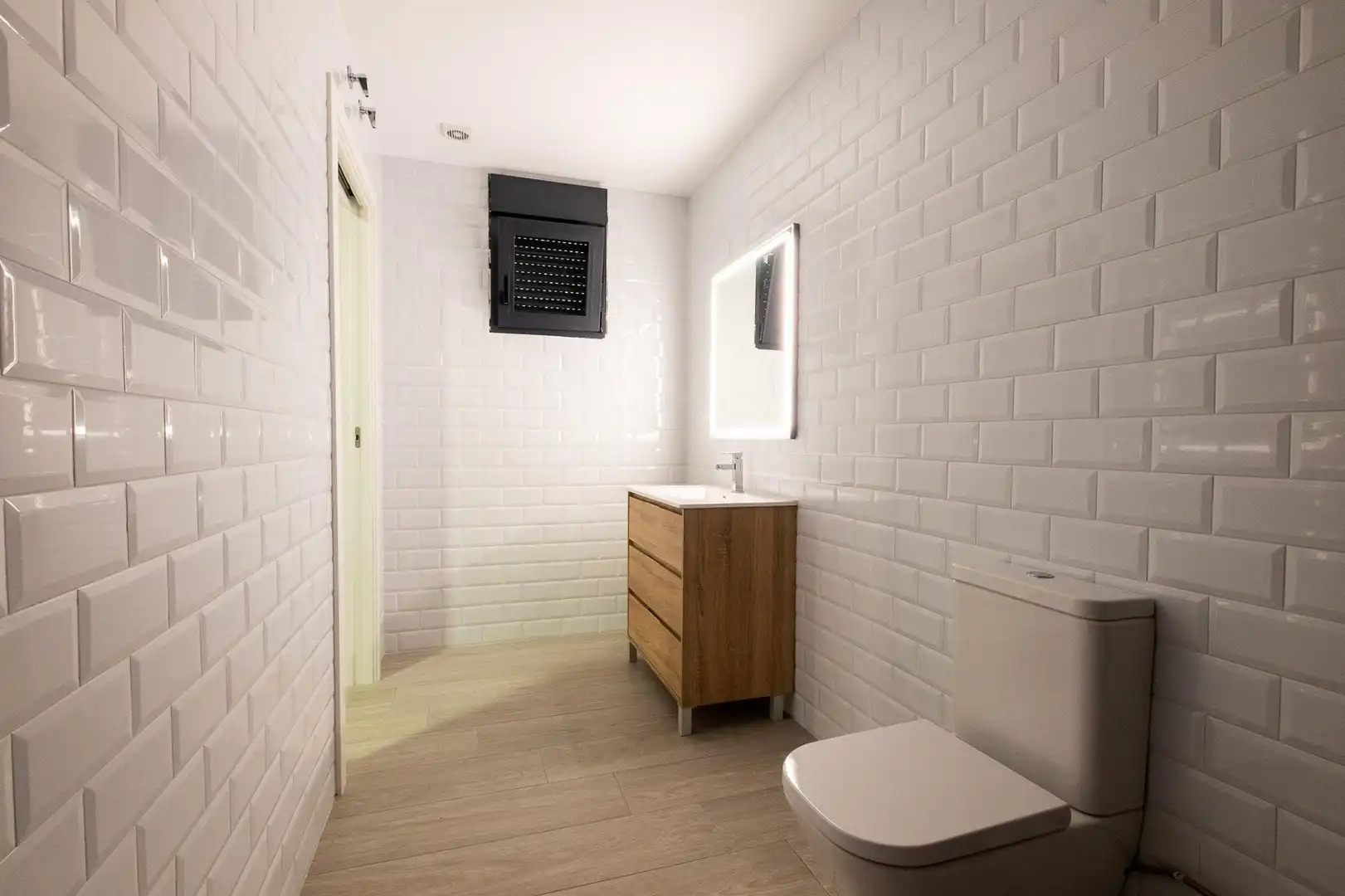 Bathroom of Houses for sale in Ayamonte  with Air Conditioner, Private garden and Storage room
