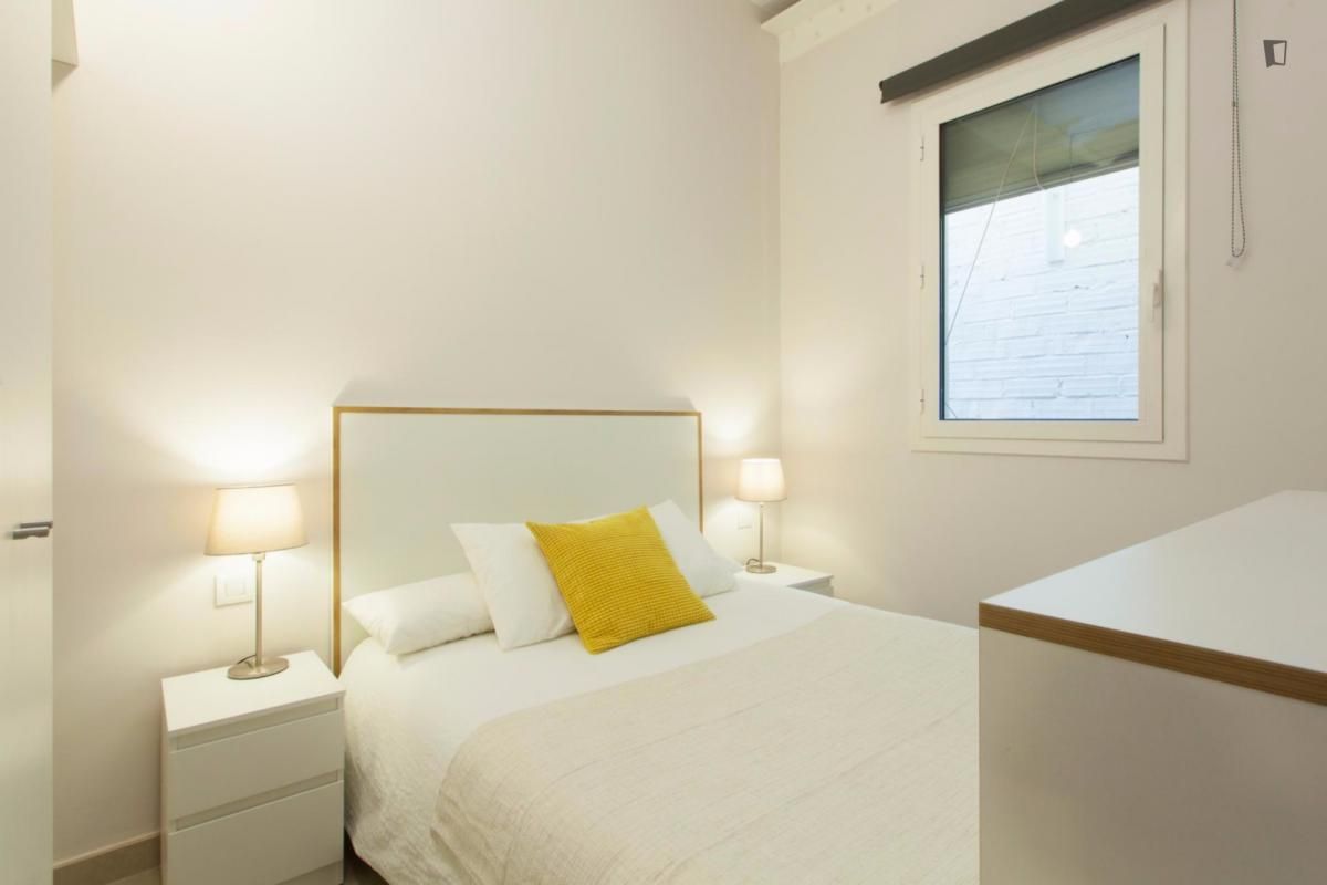 Study to rent in Sagrada Família