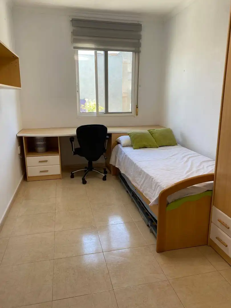 Piso de alquiler en Los Barreros - Cuatro Santos