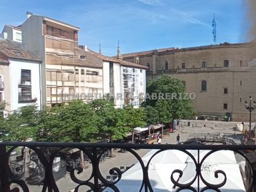Appartamento in vendita a Casco Antiguo