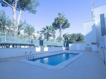 Duplex avec piscine à vendre à Calle cilantro 2