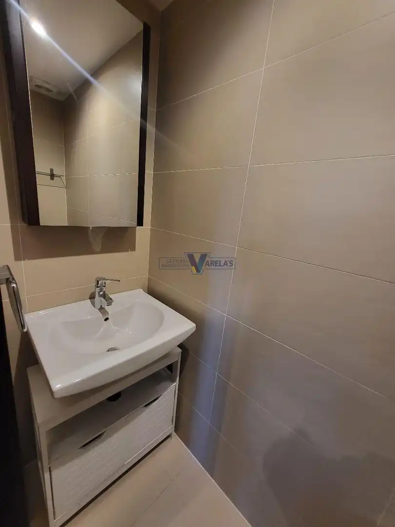 Badezimmer von Maisonette zum Verkauf in Ourense Capital  mit Heizung, Terrasse und Haustechnik
