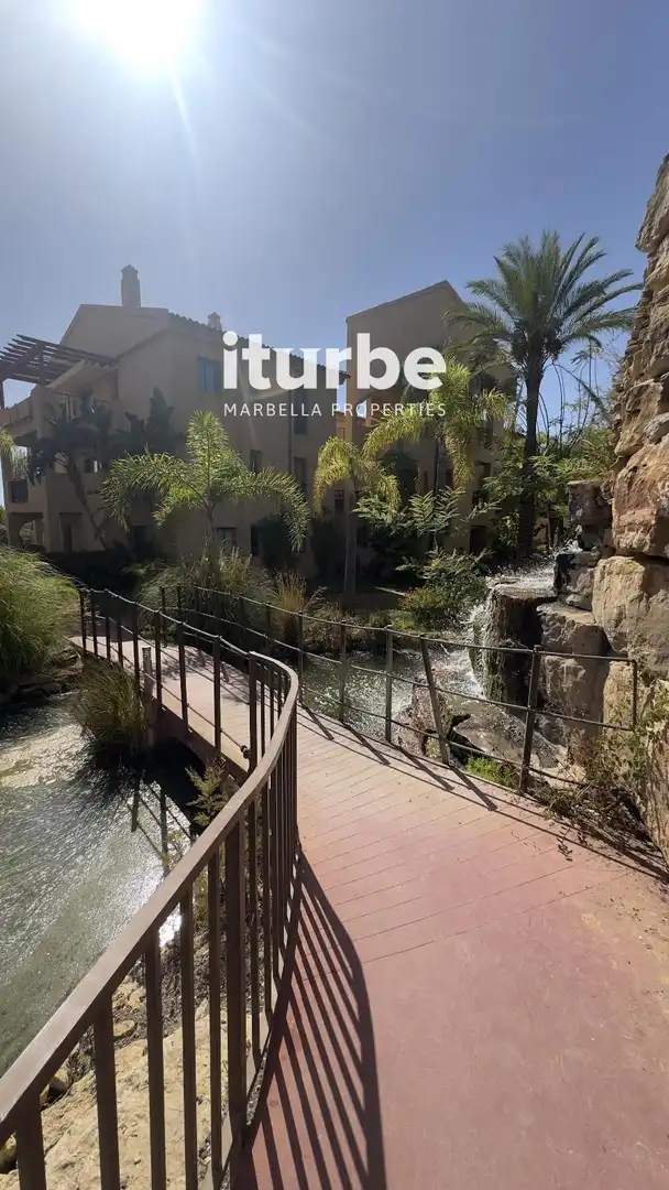 Terrace of Flat for rent in Benahavís  with Air Conditioner, Terrace and Swimming Pool