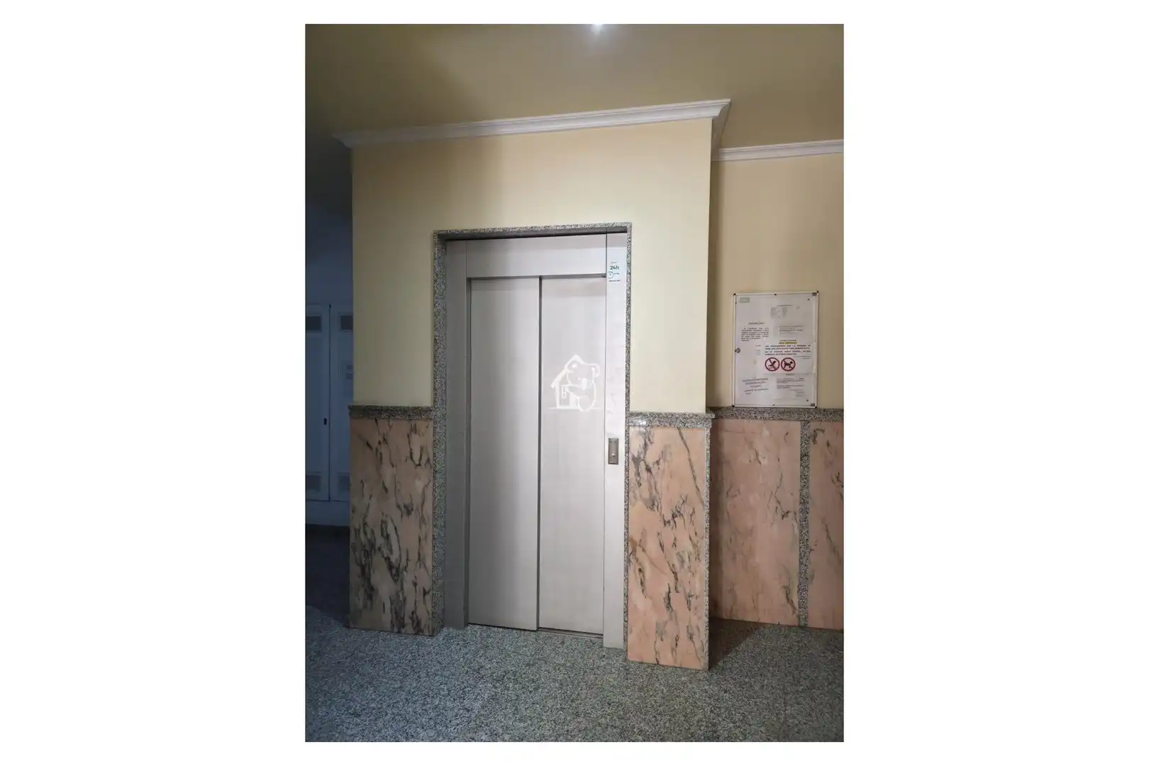 Apartament de lloguer en Torrevieja amb Aire condicionat, Terrassa i Moblat