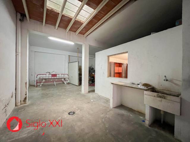 Local comercial en Venta en Avenida Alemania-Italia