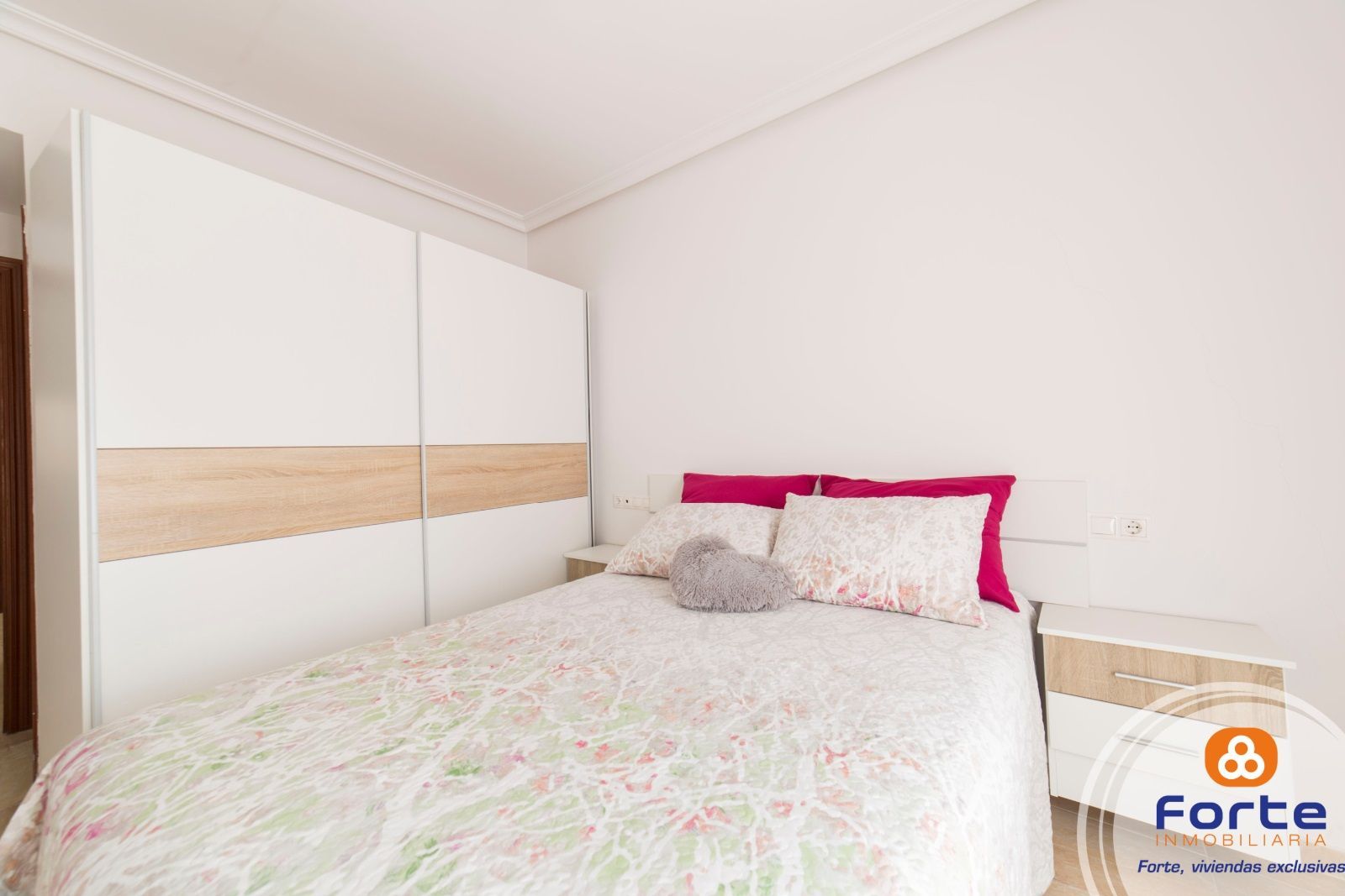 Single-family semi-detached for sale in Almodóvar del Río