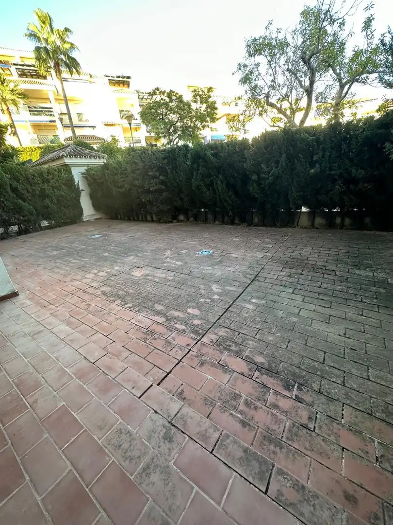 Habitatge amb piscina en venda a Nueva Andalucía, imagen 9