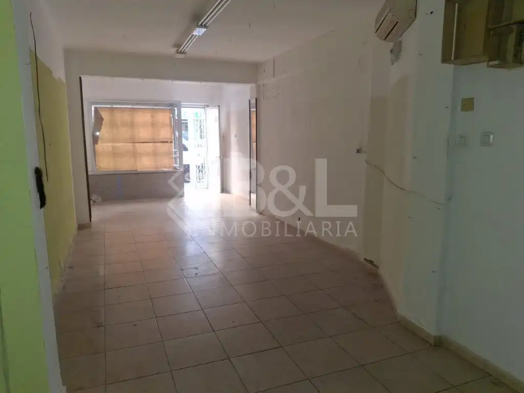 Business premises for sale in Isla Chica
