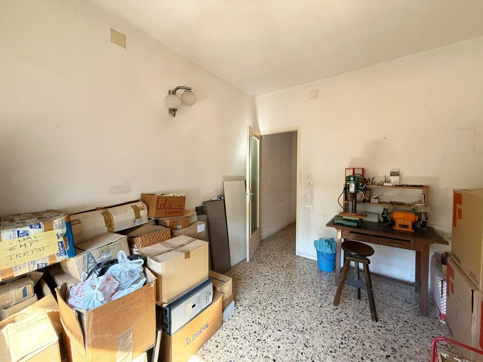 Premises for sale in  Barcelona Capital