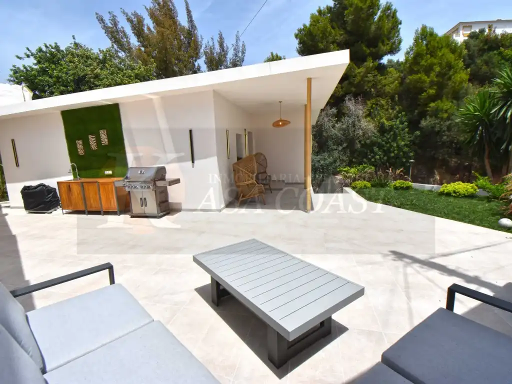 Terrace of Houses for sale in Fuengirola  with Air Conditioner, Private garden and Terrace