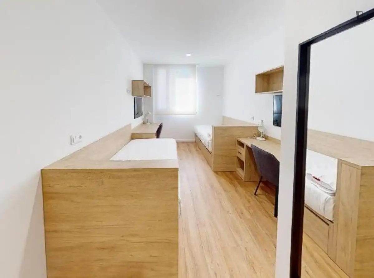 Bedroom of Flat for share in Bilbao   with Air Conditioner, Furnished and Internet