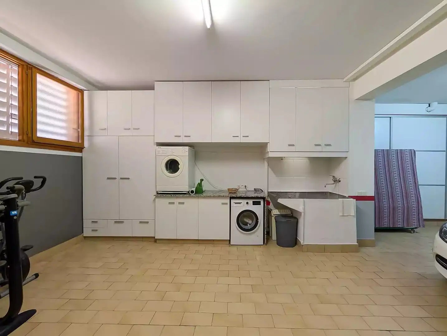 Kitchen of Houses for sale in Banyoles  with Swimming Pool and Furnished