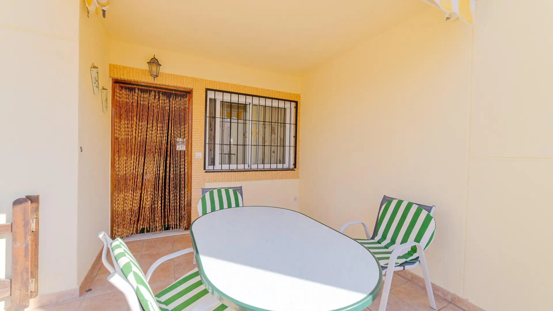 Jardí de Casa o xalet en venda en Orihuela amb Jardí privat, Terrassa i Piscina