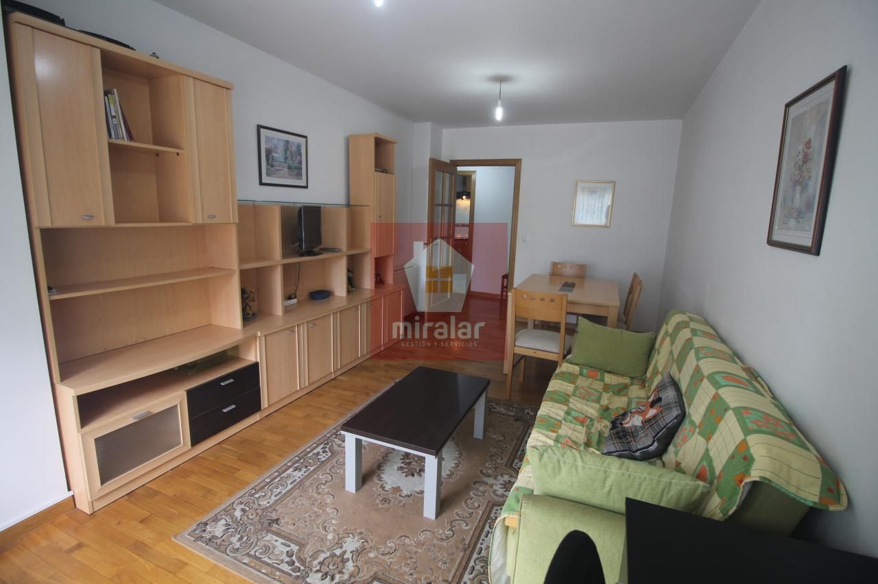 Living room of Flat for sale in Ponteareas  with Heating, Parquet flooring and Storage room