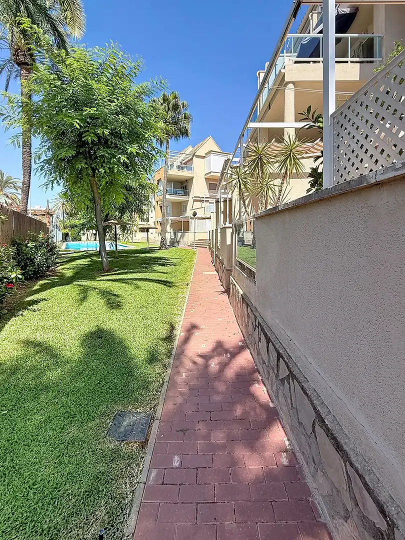 Appartamento con piscina in vendita a Las Marinas / Les Marines, imagen 23