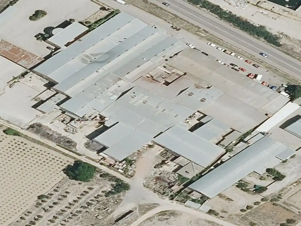 Industriegebäude zum Verkauf in Calle Diseminados