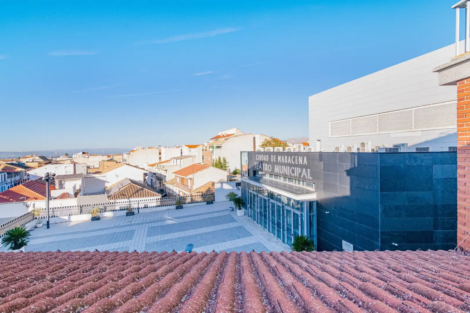 Vista exterior de Casa adosada en venta en Maracena con Jardín privado