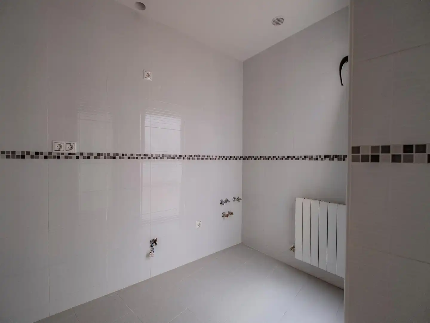 Baño de Piso en venta en Ávila con Trastero