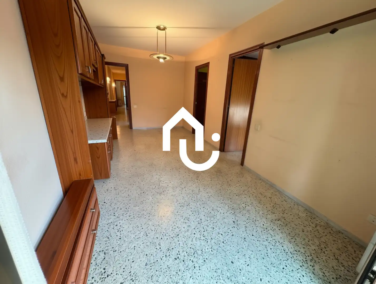 Piso en venta en Santa Coloma de Gramenet con Terraza