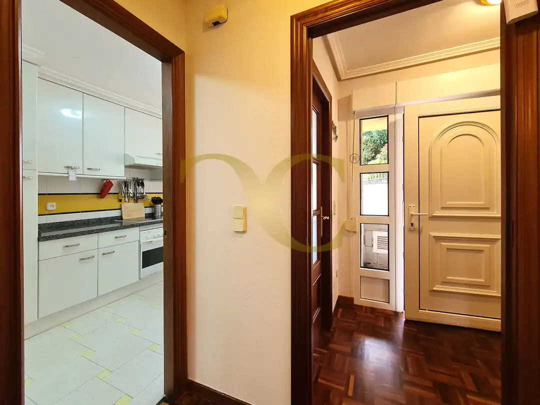 Casa adosada en venta en Ribadesella con Calefacción, Trastero y Amueblado