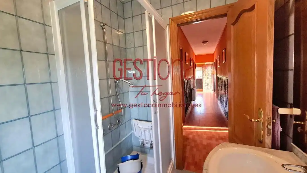 Bathroom of Country homes for sale in Polanco  with Heating and Private garden