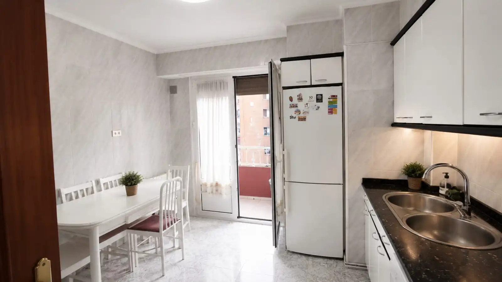 Küche von Wohnung zum Verkauf in Ermua mit Heizung, Möbliert und Ofen